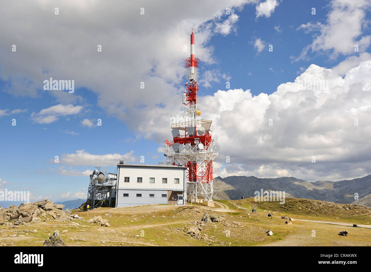 Radio tower on mountain hi-res stock photography and images - Alamy