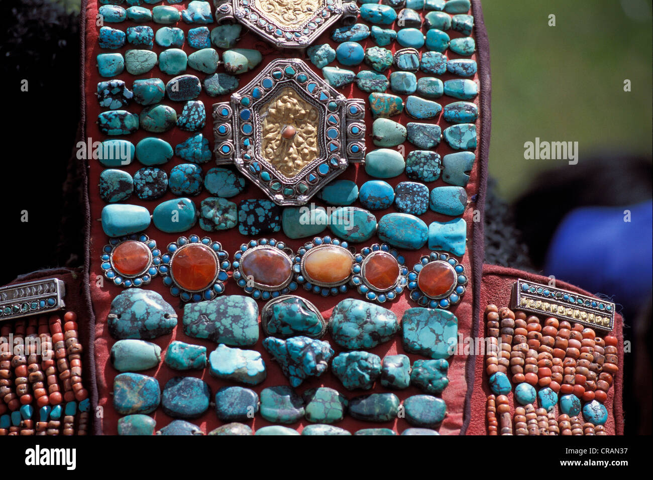 A Perak, traditional headdress of a Ladakhi woman with turquoises and corals, Tibetan festival of a monastery near Padum Stock Photo