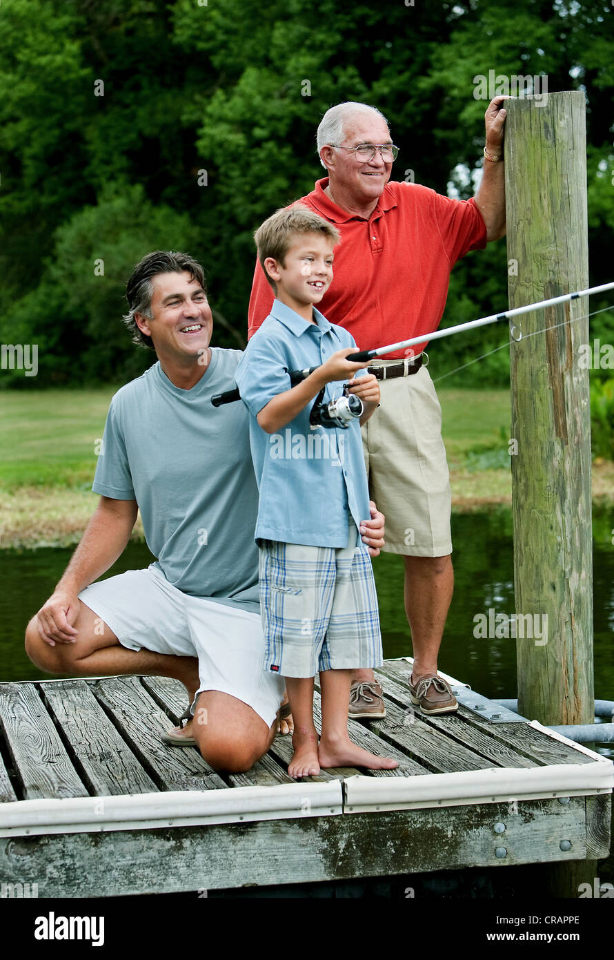 Father son grandfather fishing hi-res stock photography and images - Alamy
