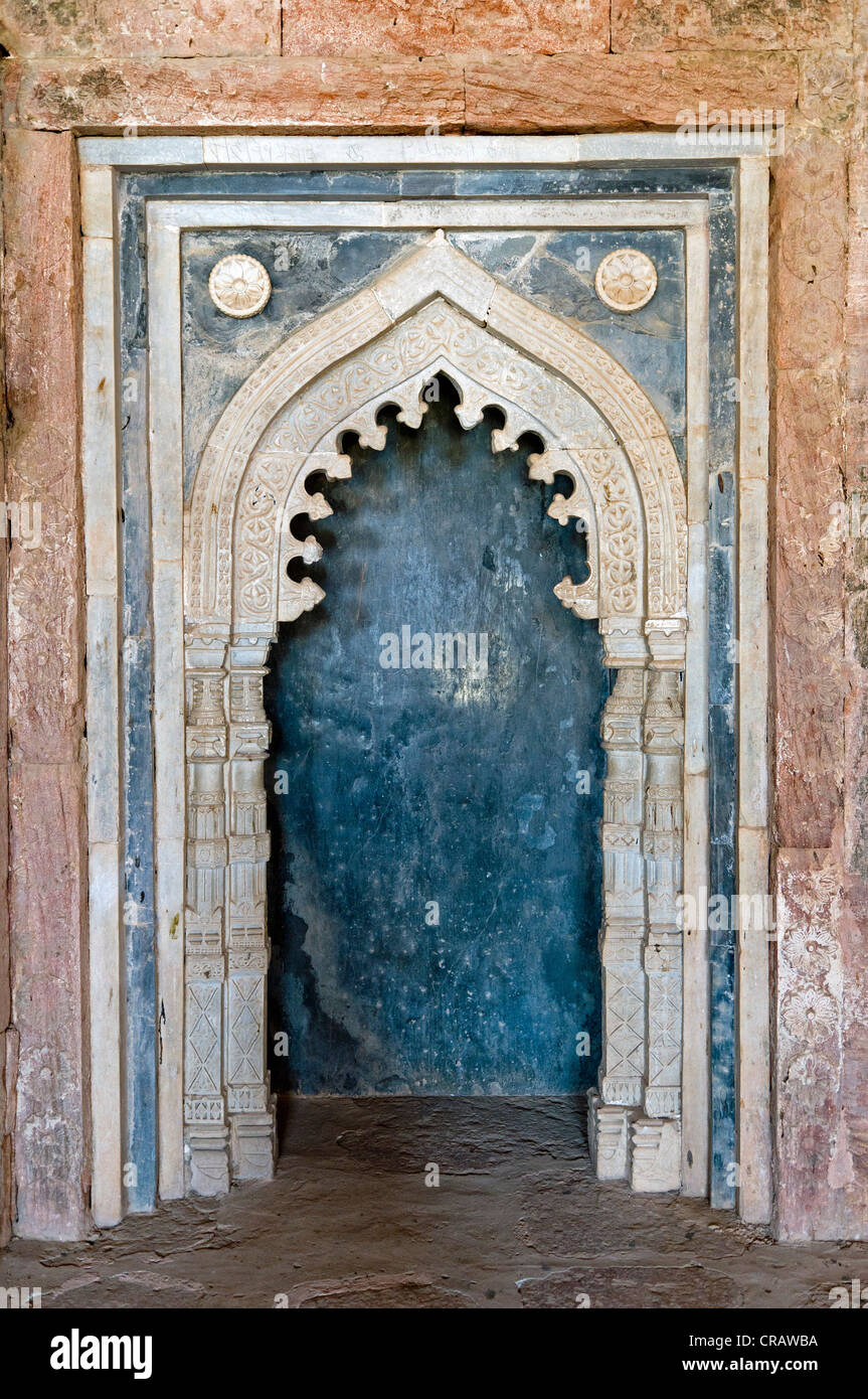 Niche surrounded by ornamental marble in the Mihrab, prayer hall, mosque, Jama Masjid, Mandu, Madhya Pradesh, North India, India Stock Photo