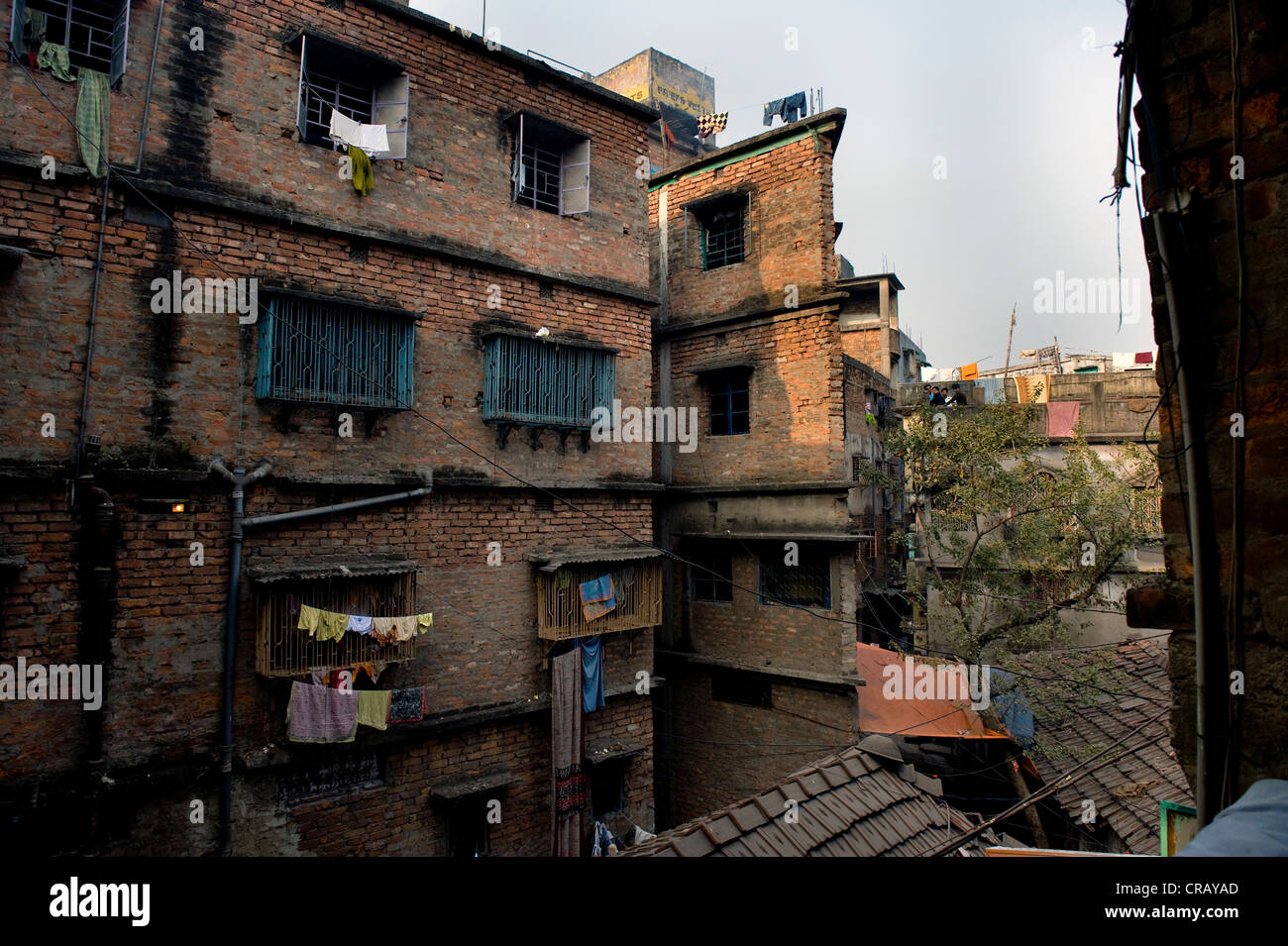 Decrepit apartment building, Shibpur district, Howrah, Kolkata, West Bengal, India, Asia Stock Photo