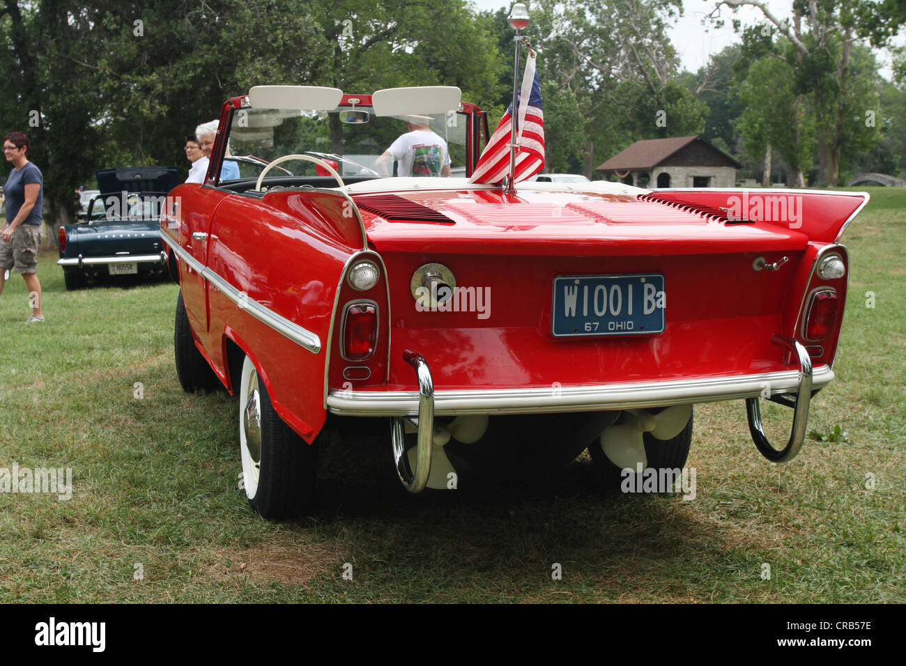 Auto- 1967 Amphicar. Red amphibious car that is also a boat. W1001B OH9056DJ Stock Photo