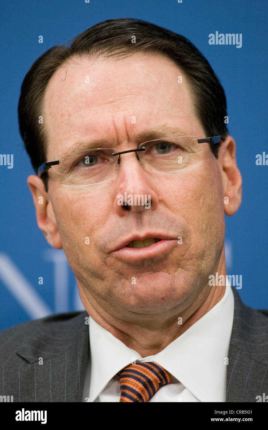 Randall Stephenson, Chairman and CEO of AT&T Stock Photo Alamy