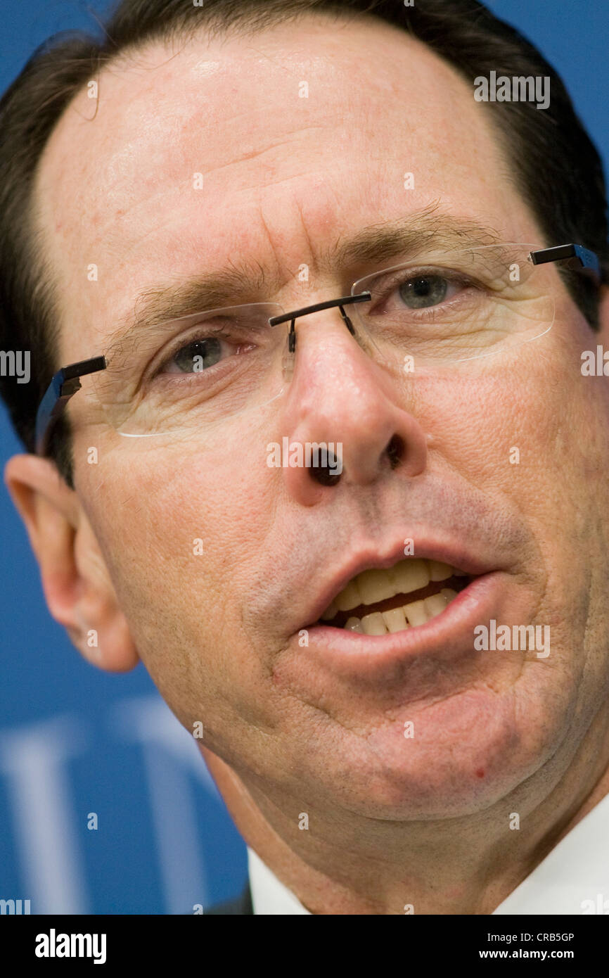 Randall Stephenson, Chairman and CEO of AT&T Stock Photo Alamy