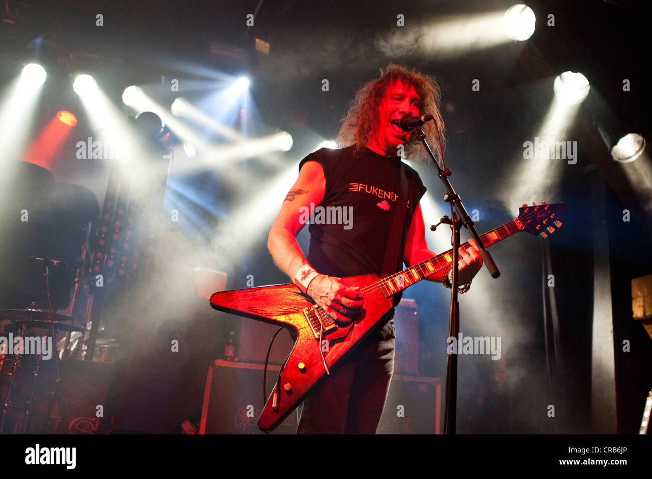 Singer and frontman Steve 'Lips' Kudlow of the Canadian heavy metal band Anvil playing live at the Schueuer in Lucerne Stock Photo