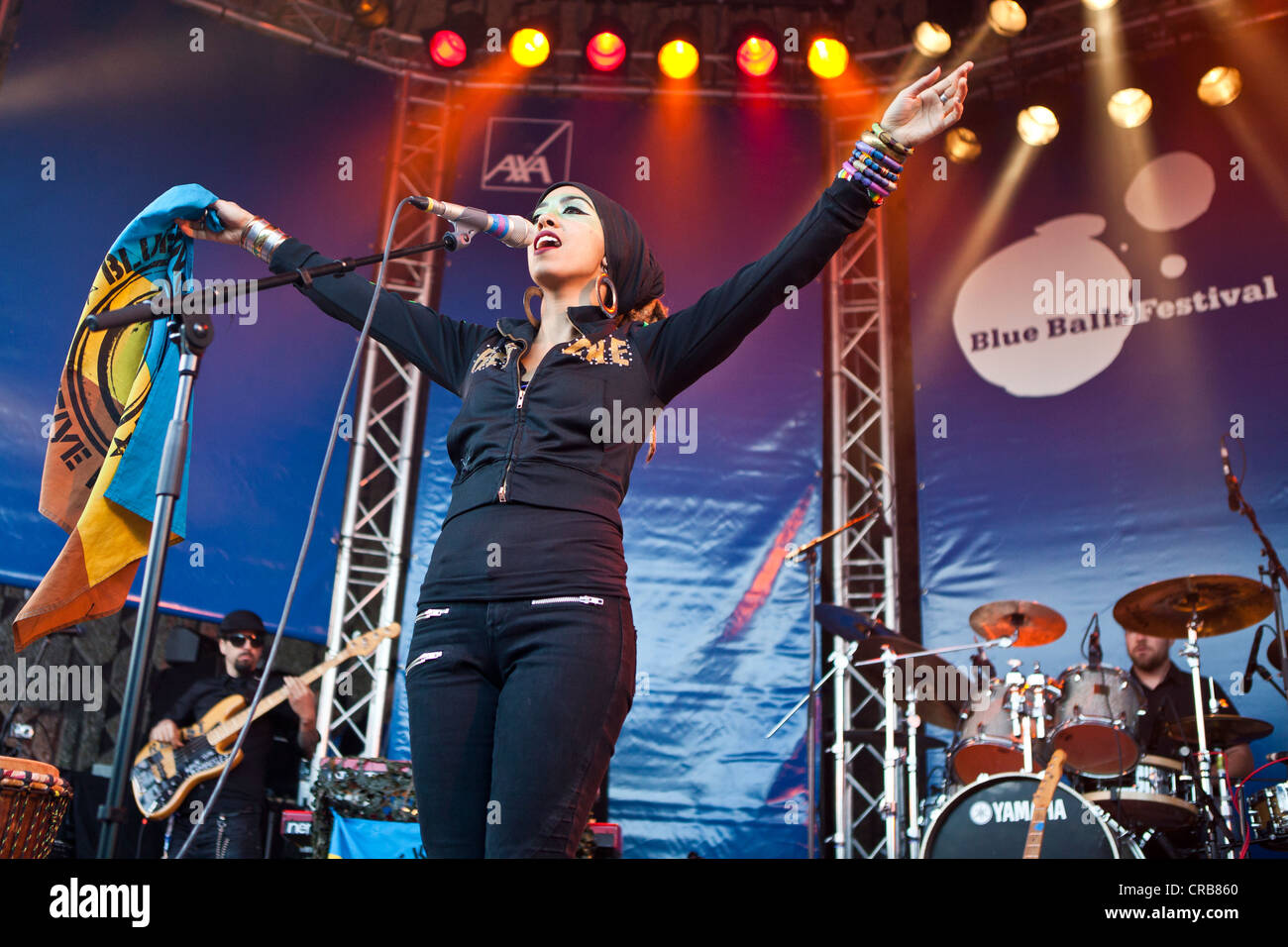 Natalie Pa'apa'a, singer and front woman of the Australian soul and roots  band Blue King Brown, performing live at the Blue Stock Photo - Alamy