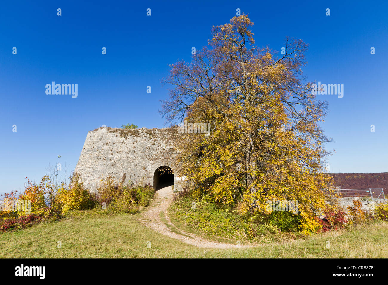 Burg Hohenurach castle ruins, Bad Urach, Swabian Alb, Reutlingen ...