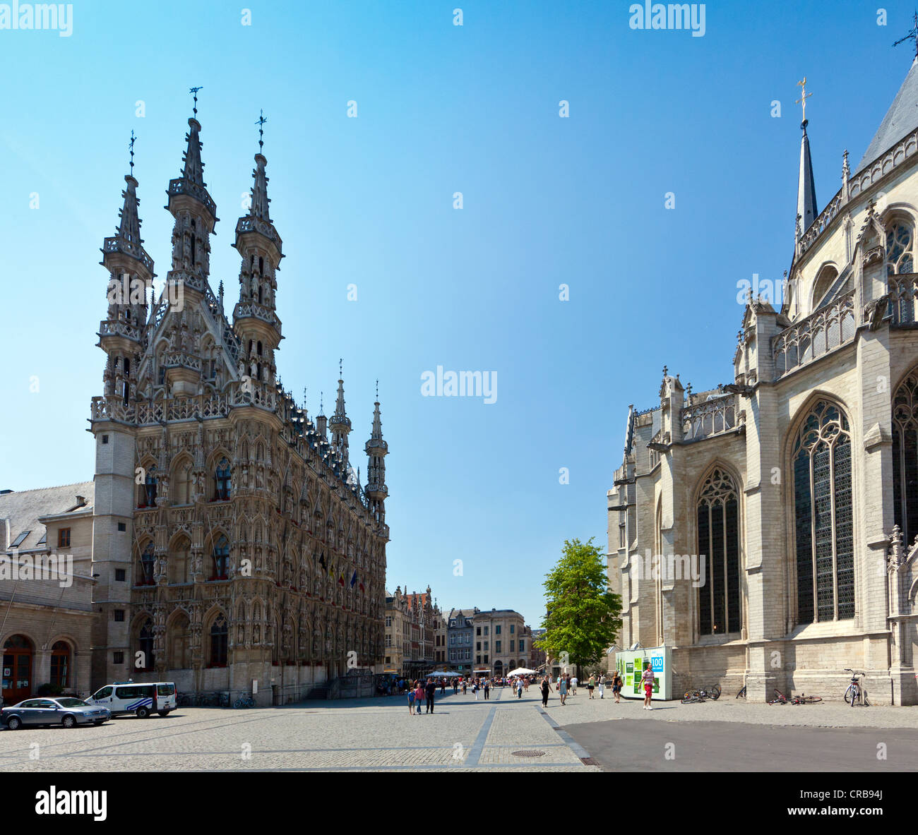 Church of St Pieter, Sint-Pieterskerk church and the Gothic town hall on Grote Markt square, street cafes, Leuven, Belgium Stock Photo