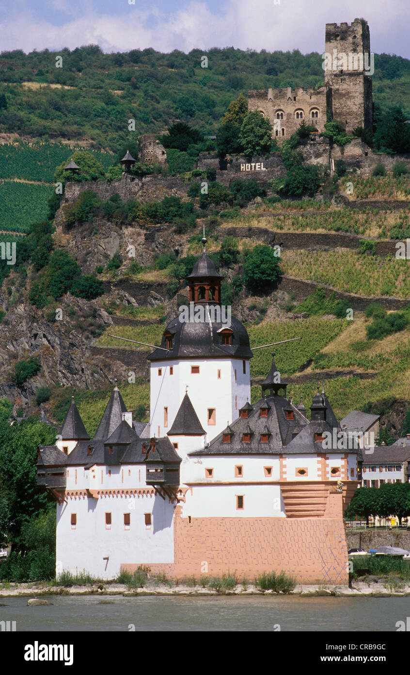 Burg Gutenfels Castle and Zollburg Pfalzgrafenstein Castle, Kaub, Rhine