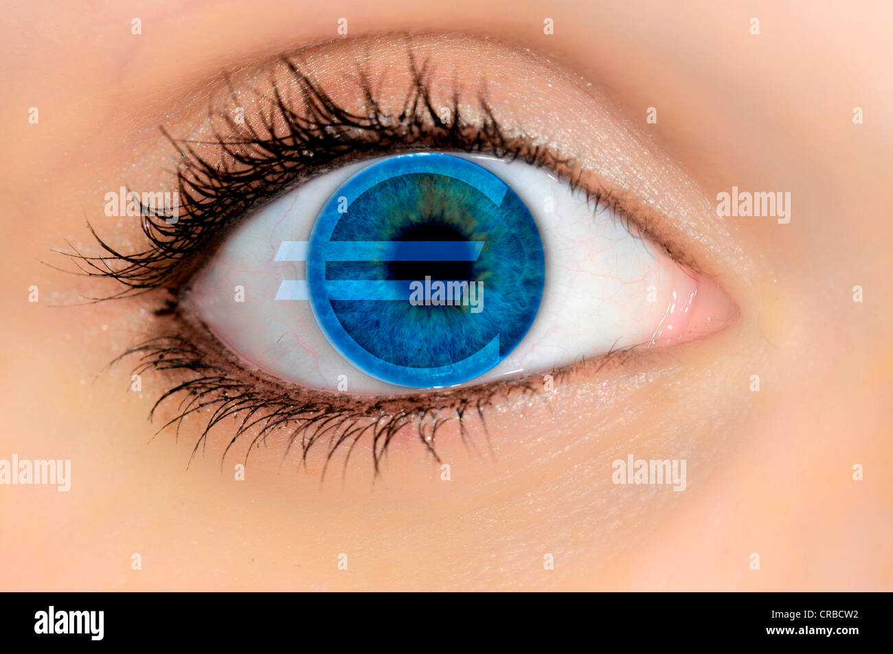 Detailed view of an eye with a euro symbol, symbolic image for greed for money Stock Photo