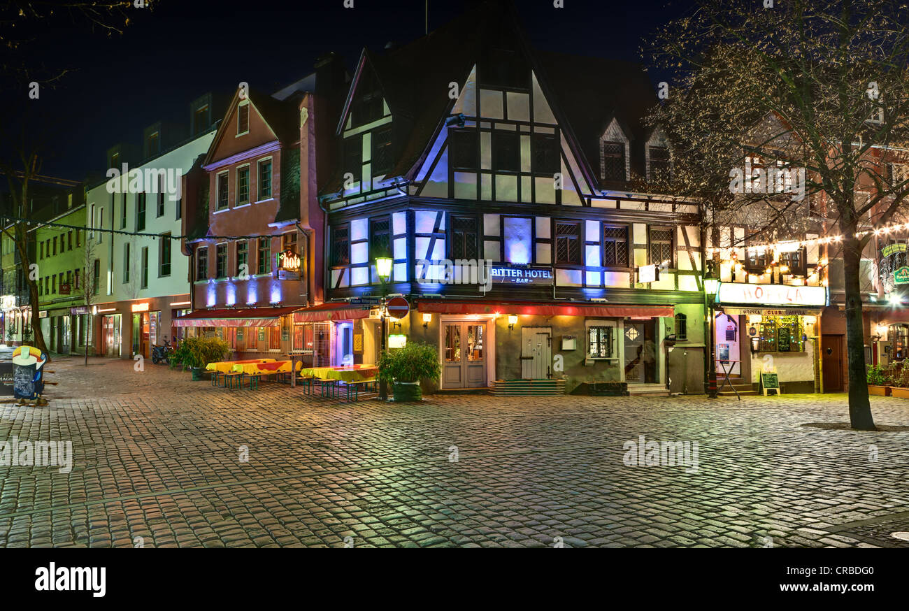Historic town centre of Sachsenhausen, restaurant and bar district