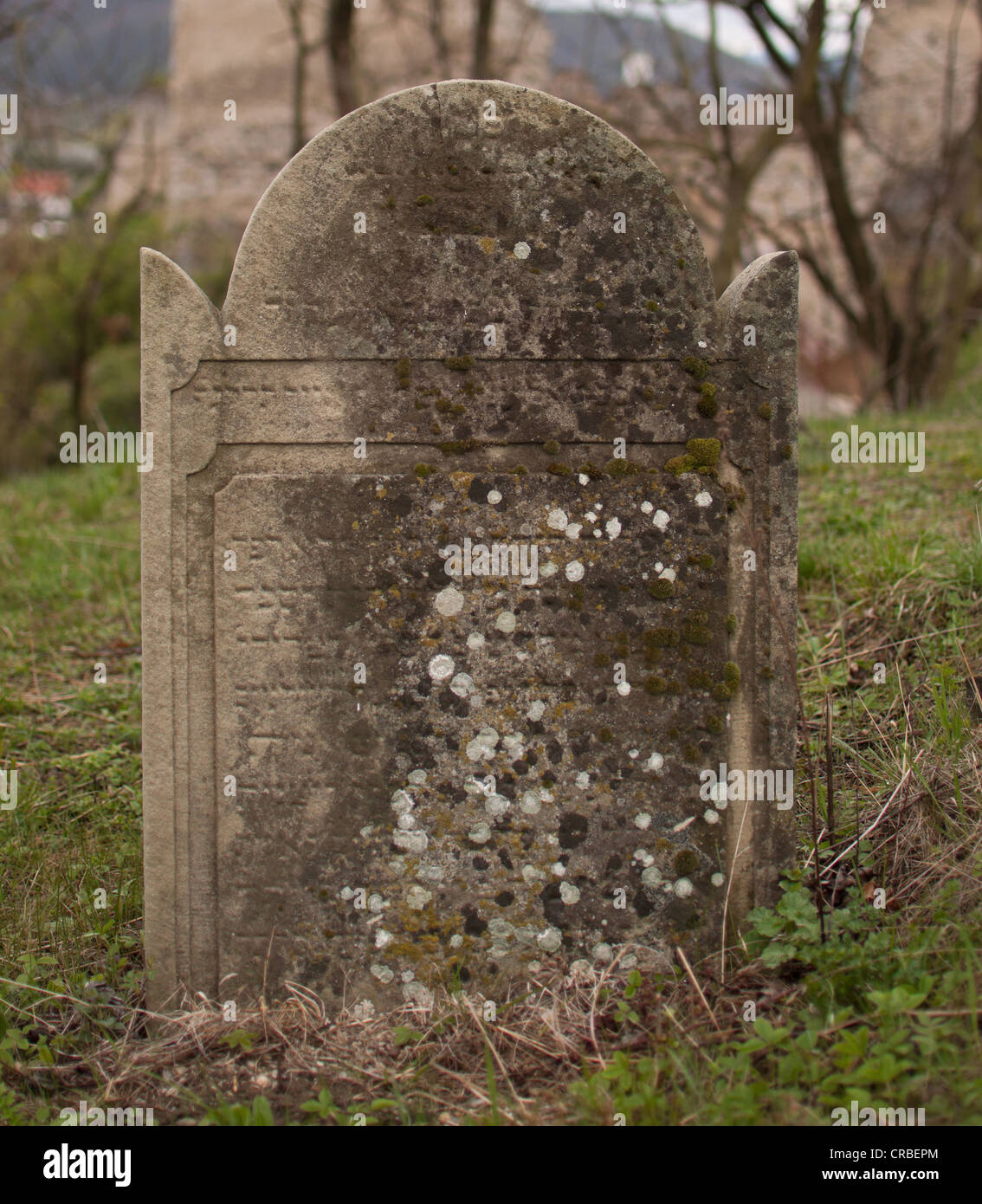 Very old tombstone hi-res stock photography and images - Alamy