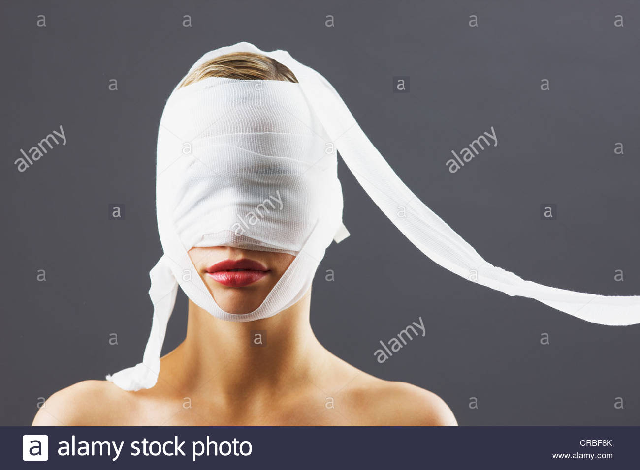 Bandage Head Stock Photos & Bandage Head Stock Images Alamy