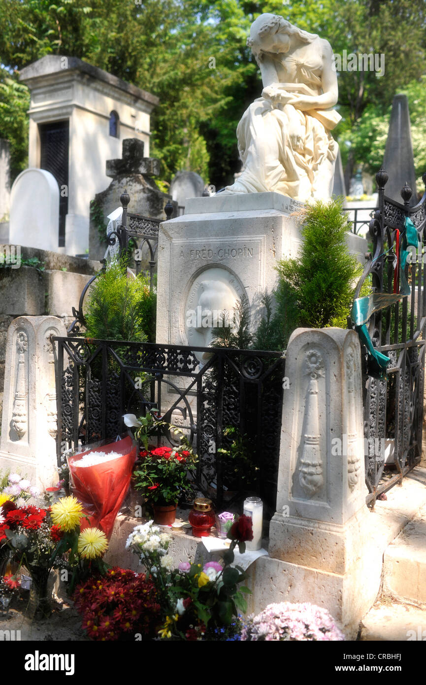 Grave of Frédéric Chopin, Pere Lachaise Cemetery, Paris, France, Europe Stock Photo