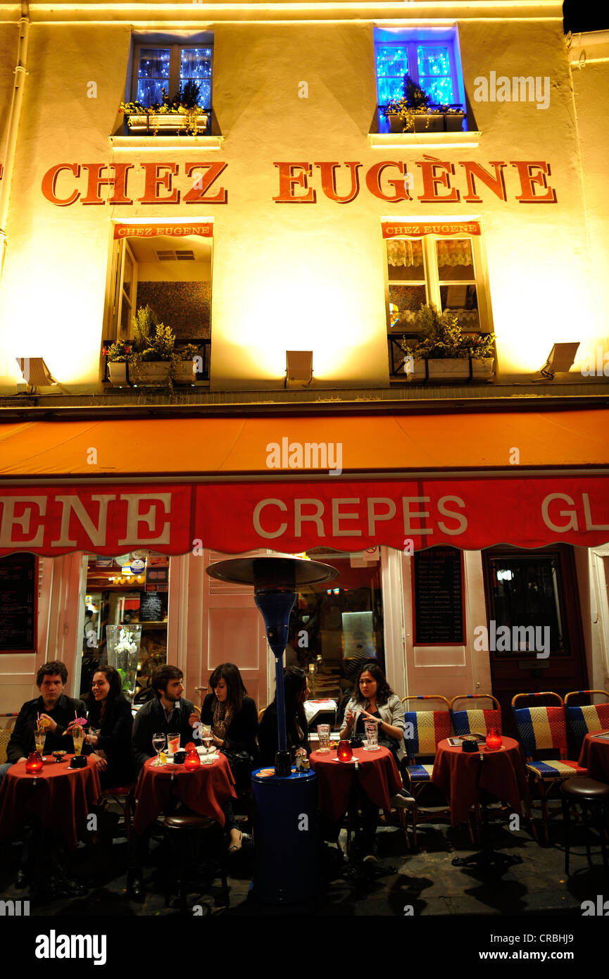 Restaurant Chez Eugene at night, Place du Tertre, Montmartre, Paris, France, Europe Stock Photo
