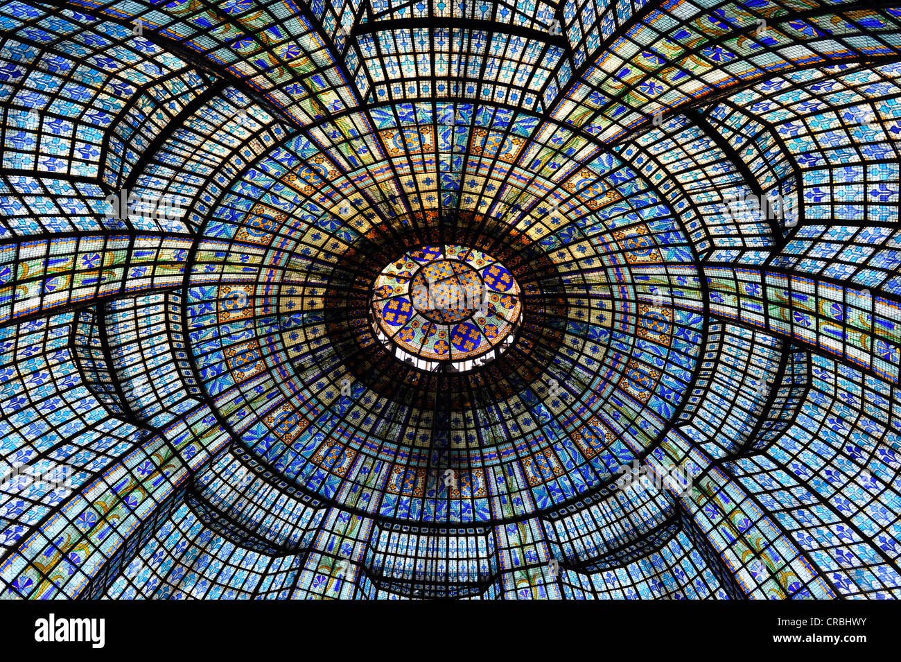 Art Nouveau Glass Dome With Stained Glass Printemps Department Store Paris France Europe Stock Photo Alamy Art Nouveau Glass Dome With Stained Glass Printemps Department Store Paris France Europe Stock Photo Alamy