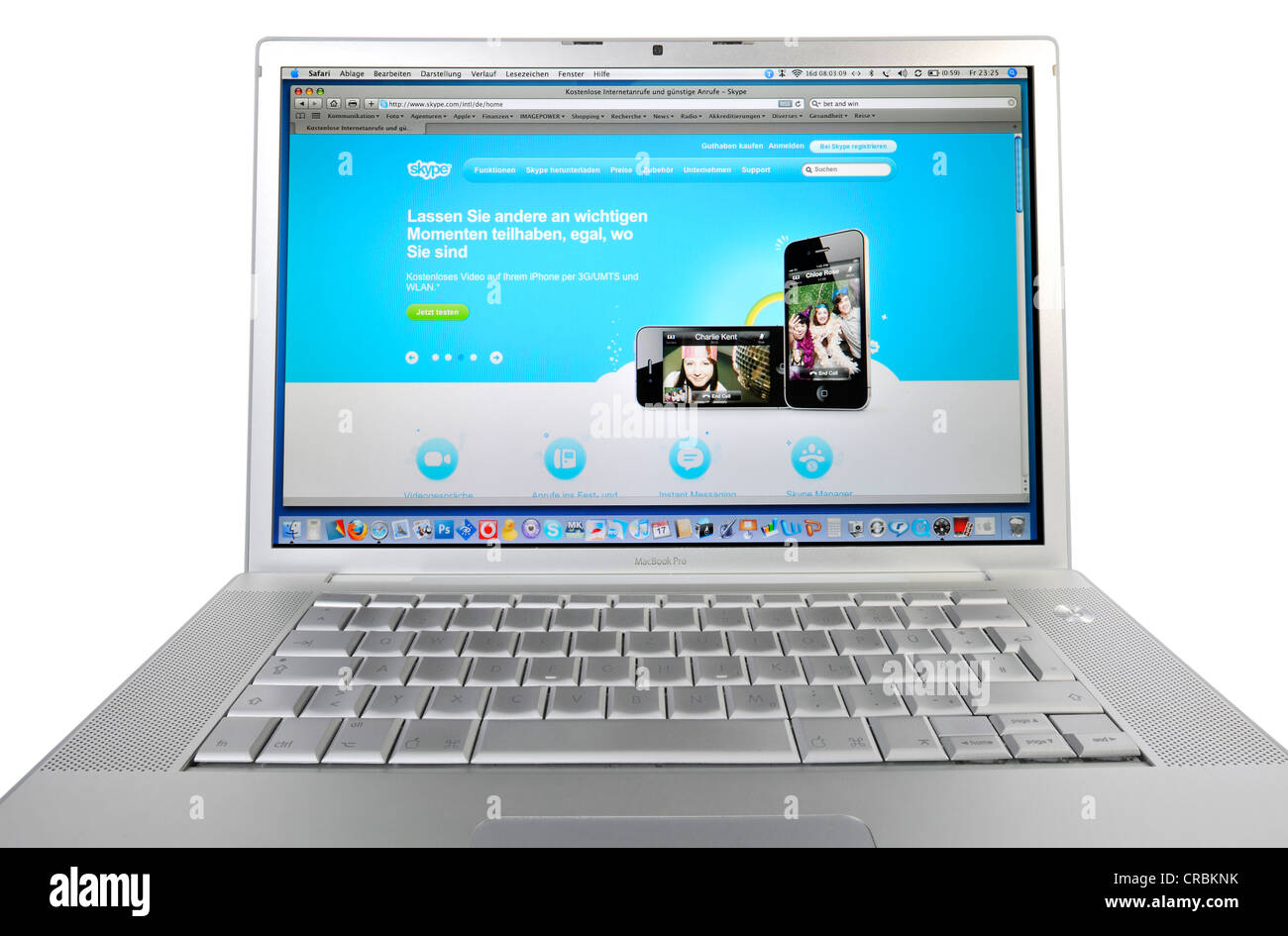 Skype, internet based communication platform, networking portal, displayed on an Apple MacBook Pro Stock Photo