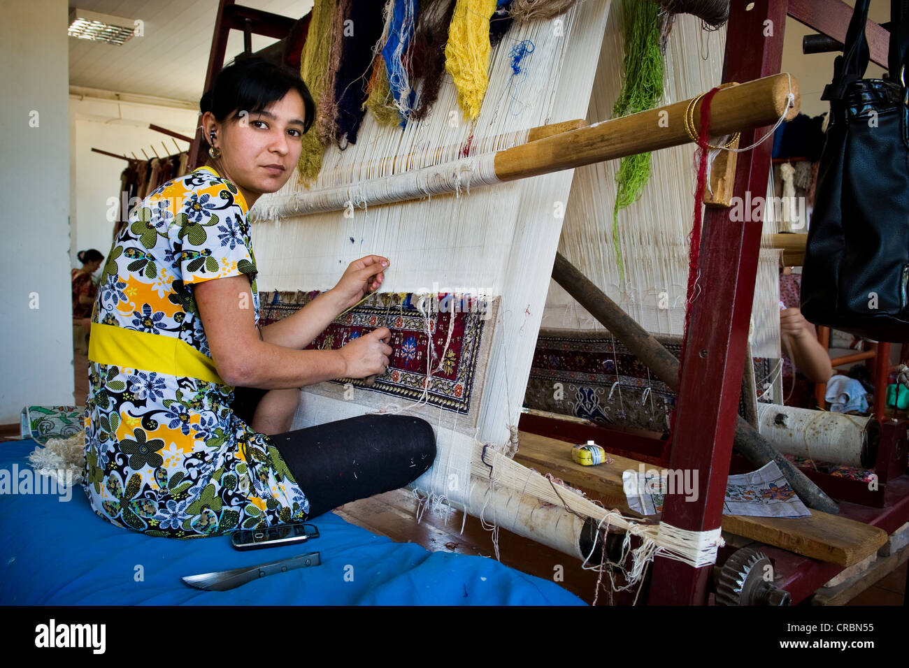 Uzbekistan, Samarkand, carpets factory Stock Photo Alamy