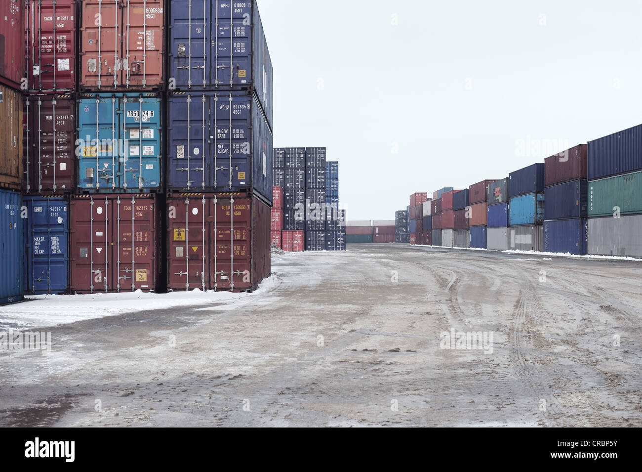 Snowing Container Port Containers in snowy harbor Stock Photo - Alamy