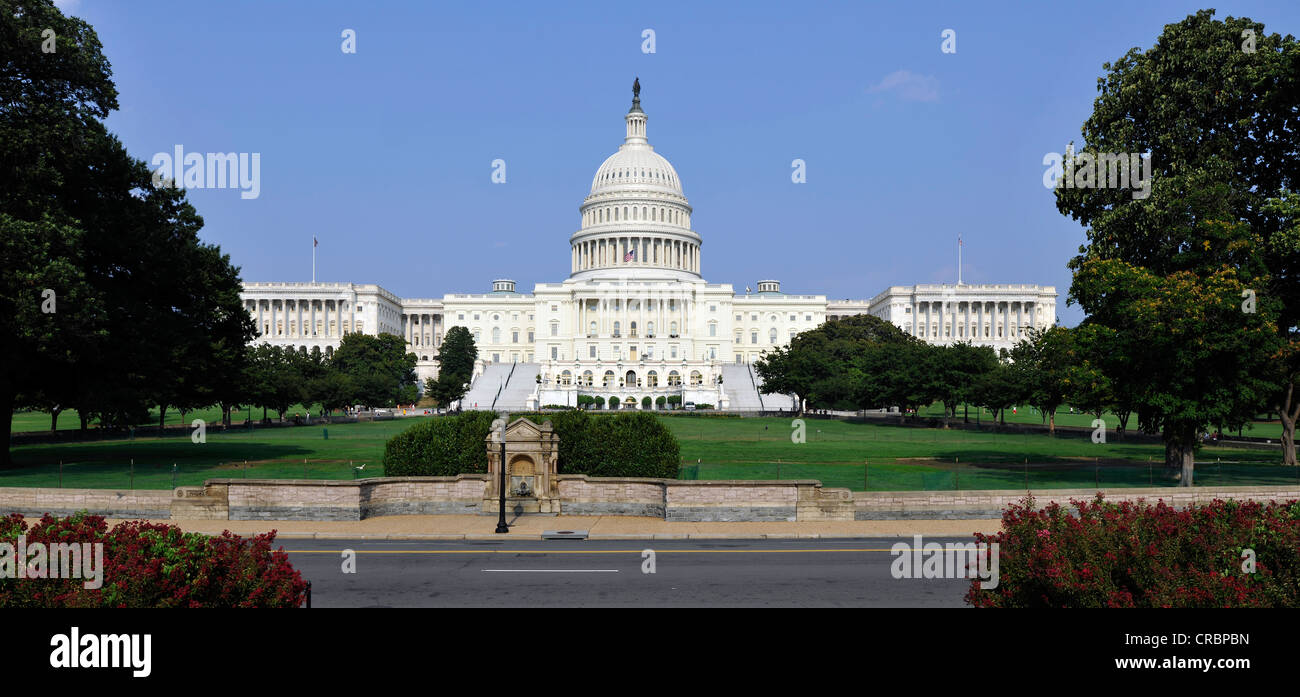 East view, United States Capitol, Capitol Hill, Washington DC, District of Columbia, United States of America, USA, PublicGround Stock Photo
