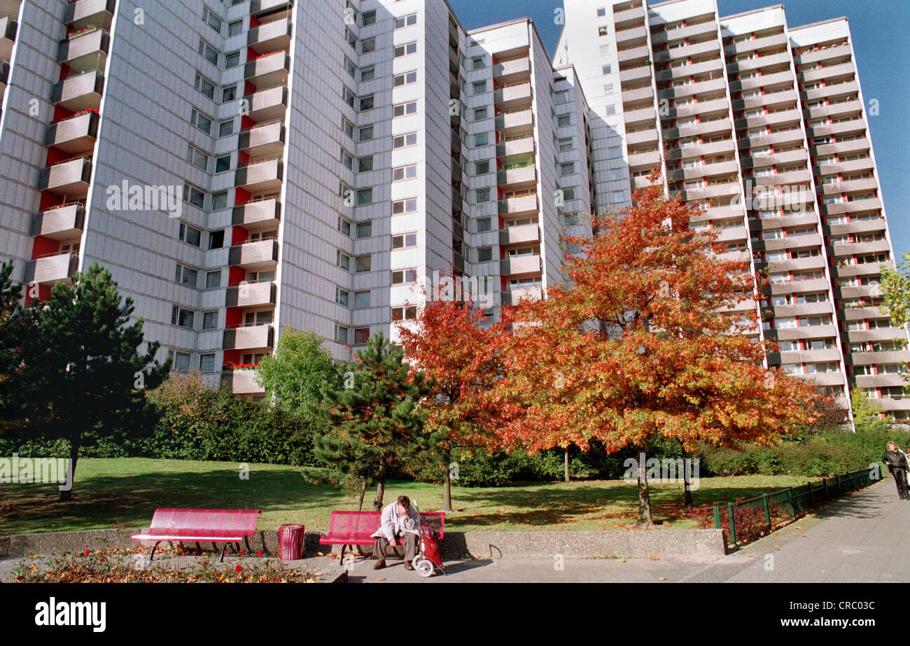 Social housing in germany hi-res stock photography and images - Alamy