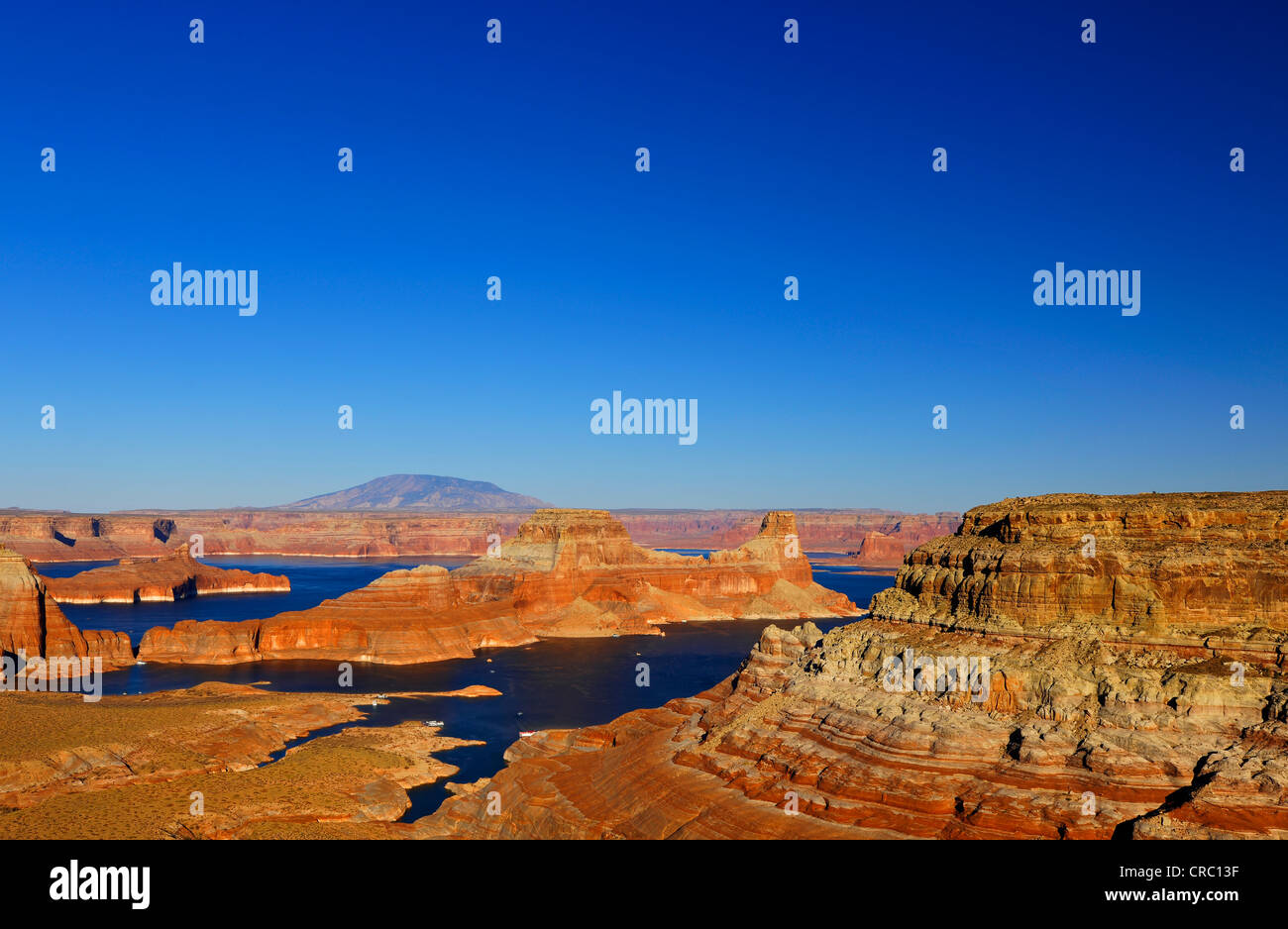 View from Alstrom Point towards Lake Powell, Padre Bay with Gunsight ...