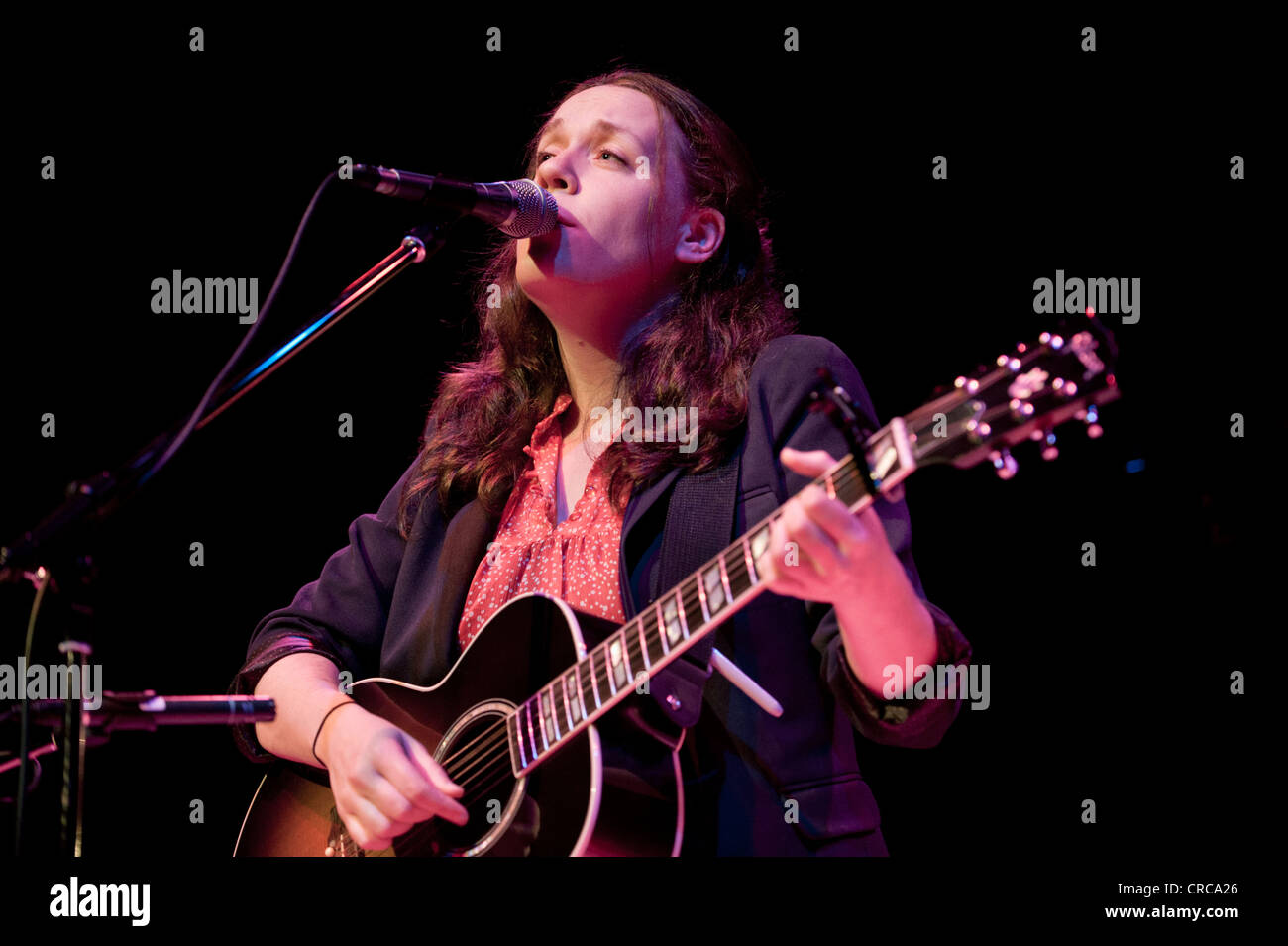 Lucy Wainwright Roche in concert at Warwick Arts Centre, 2011 Stock Photo
