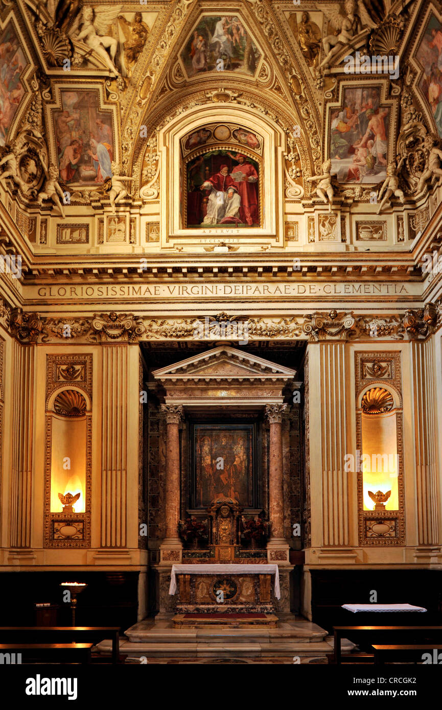 Capella Altemps with altar and Madonna della Clemenza in the Basilica of Santa Maria in Trastevere, Rome, Lazio, Italy, Europe Stock Photo