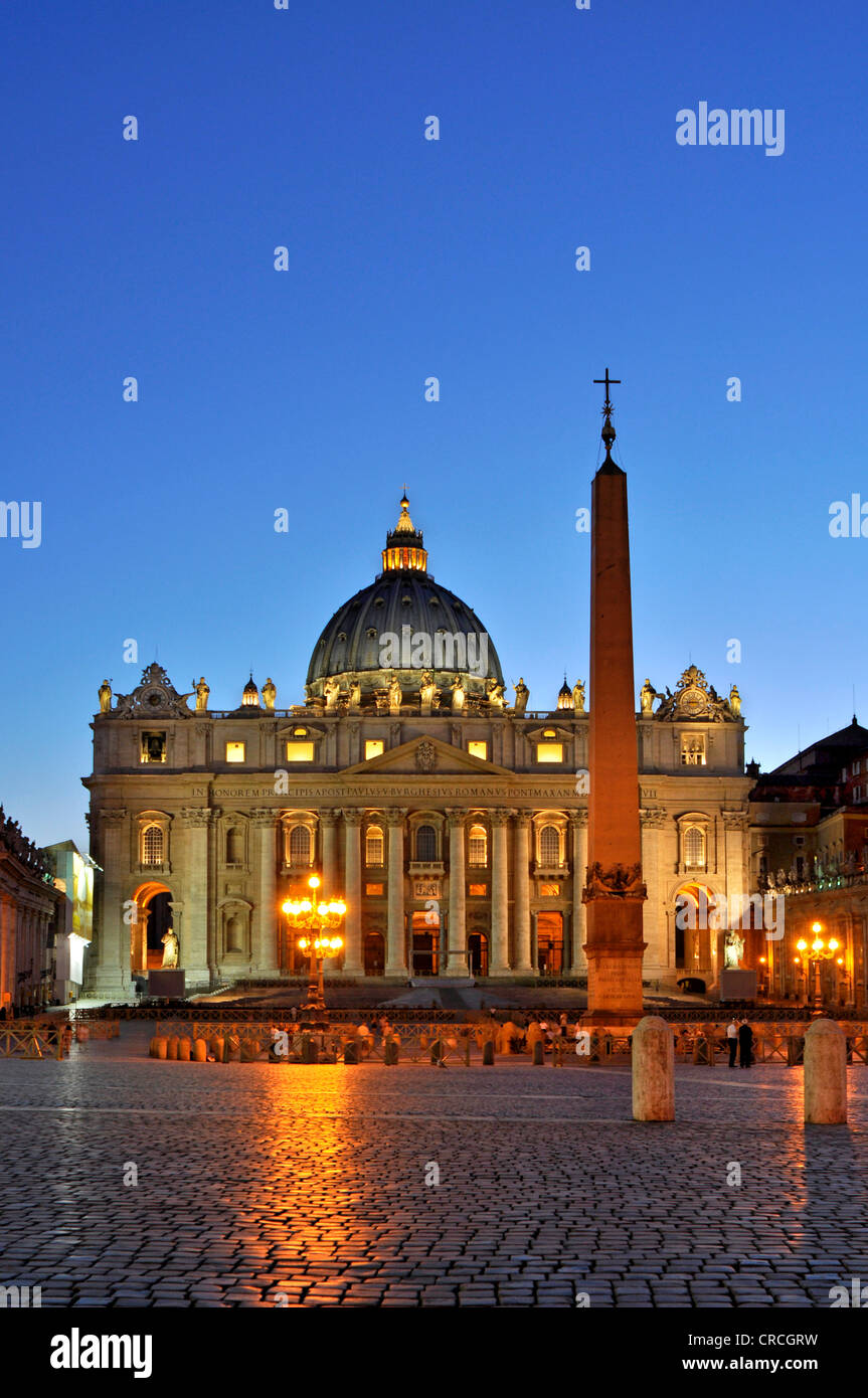 St. Peter's Basilicas, obelisk, St. Peter's Square, Vatican City, Rome, Lazio, Italy, Europe Stock Photo