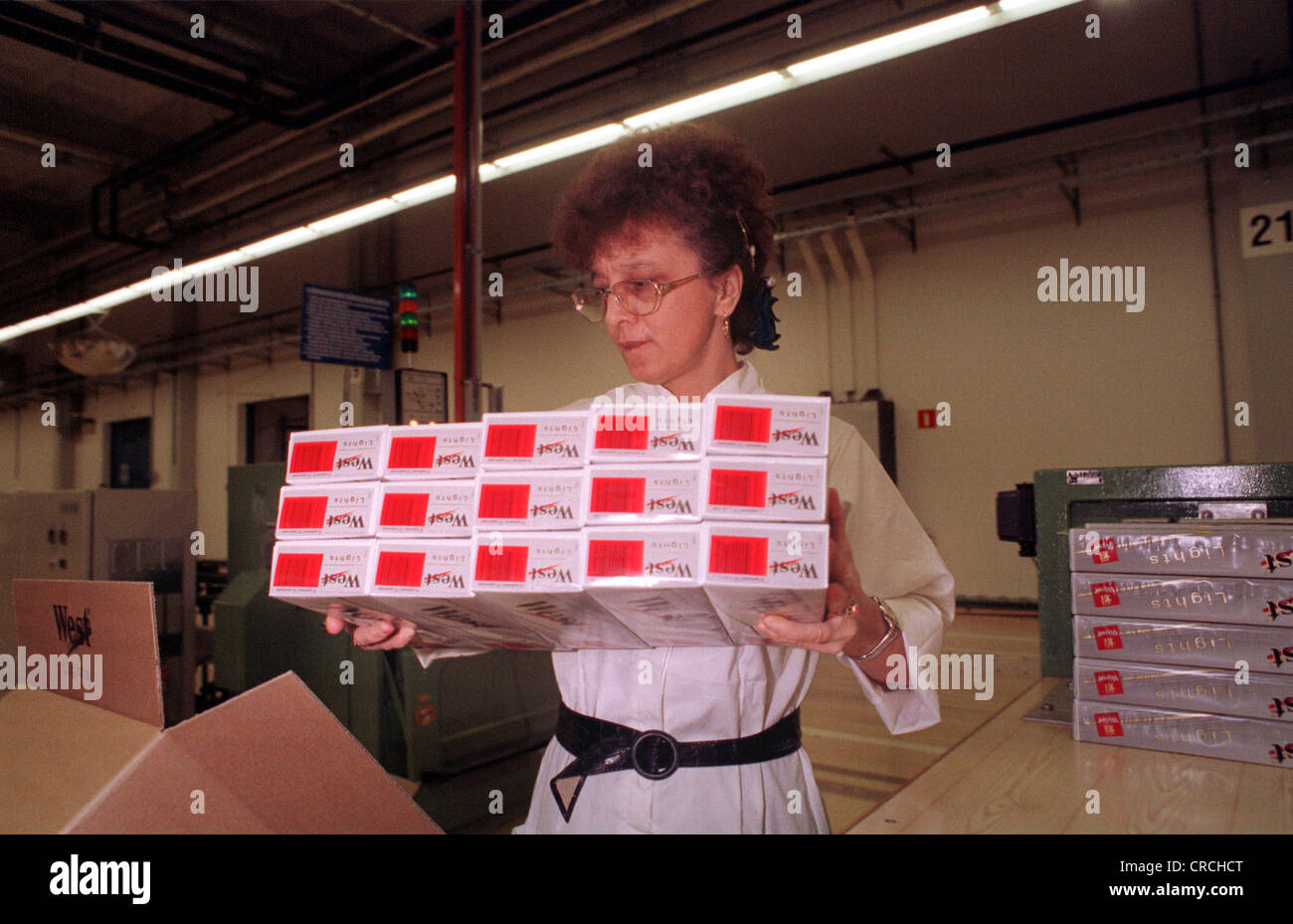 Poland, cigarette production at Reemtsma Polska SA Stock Photo Alamy
