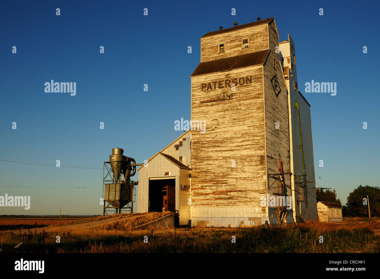 Granary, grain elevator, Manitoba, Canada Stock Photo Alamy