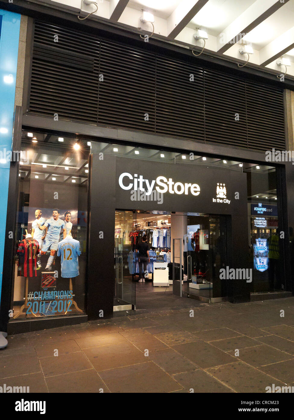 Manchester city football club store hi-res stock photography and images -  Alamy