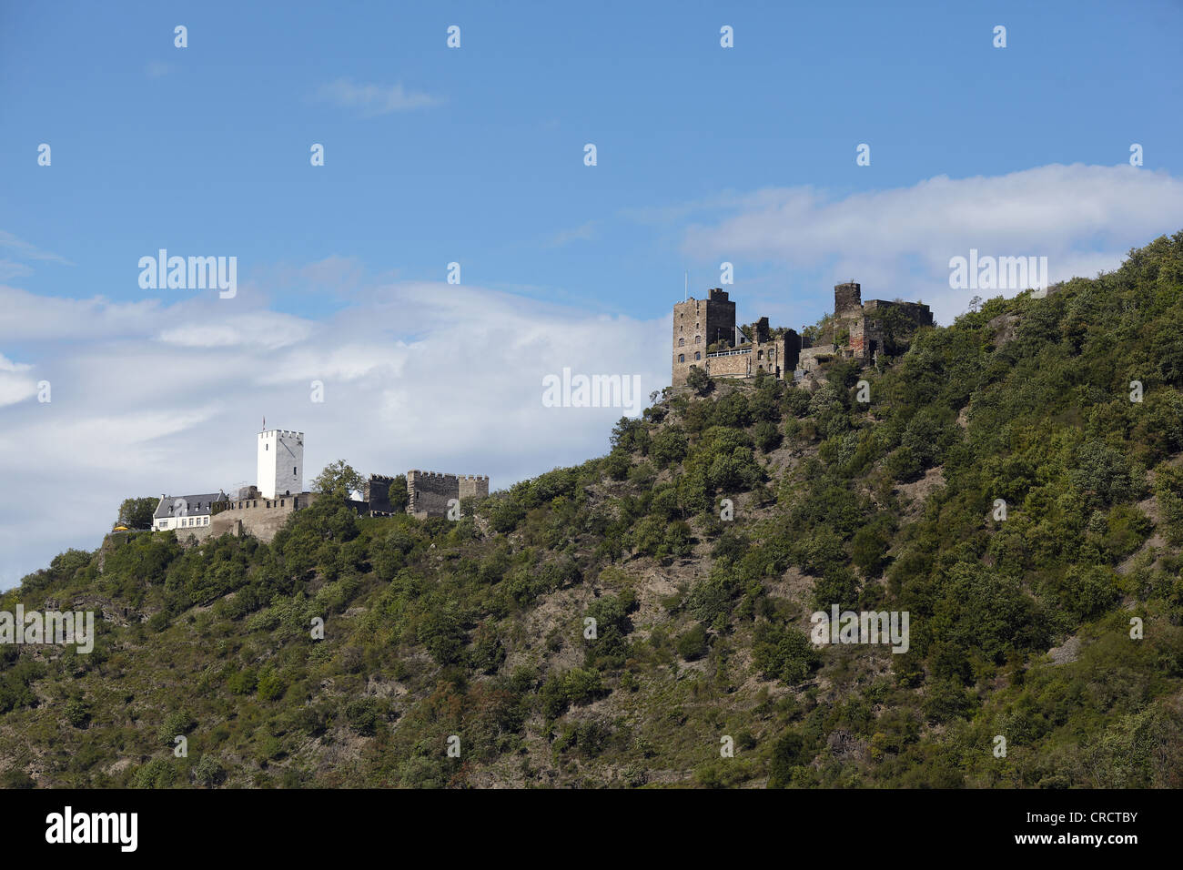 Legend of the Enemy Brothers, Burg Sterrenberg Castle, left, and Burg Liebenstein Castle, above the Middle Rhine Valley in Stock Photo