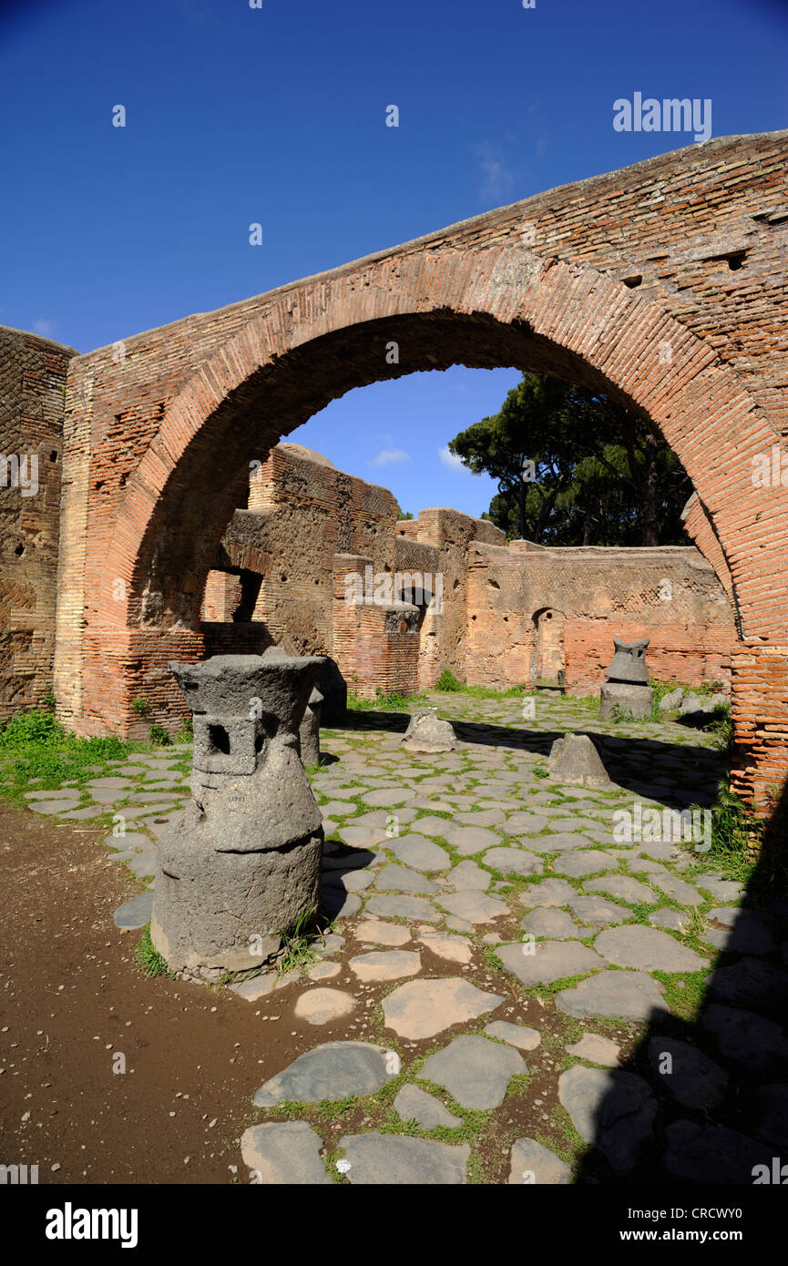 Rome bakery hi-res stock photography and images - Alamy