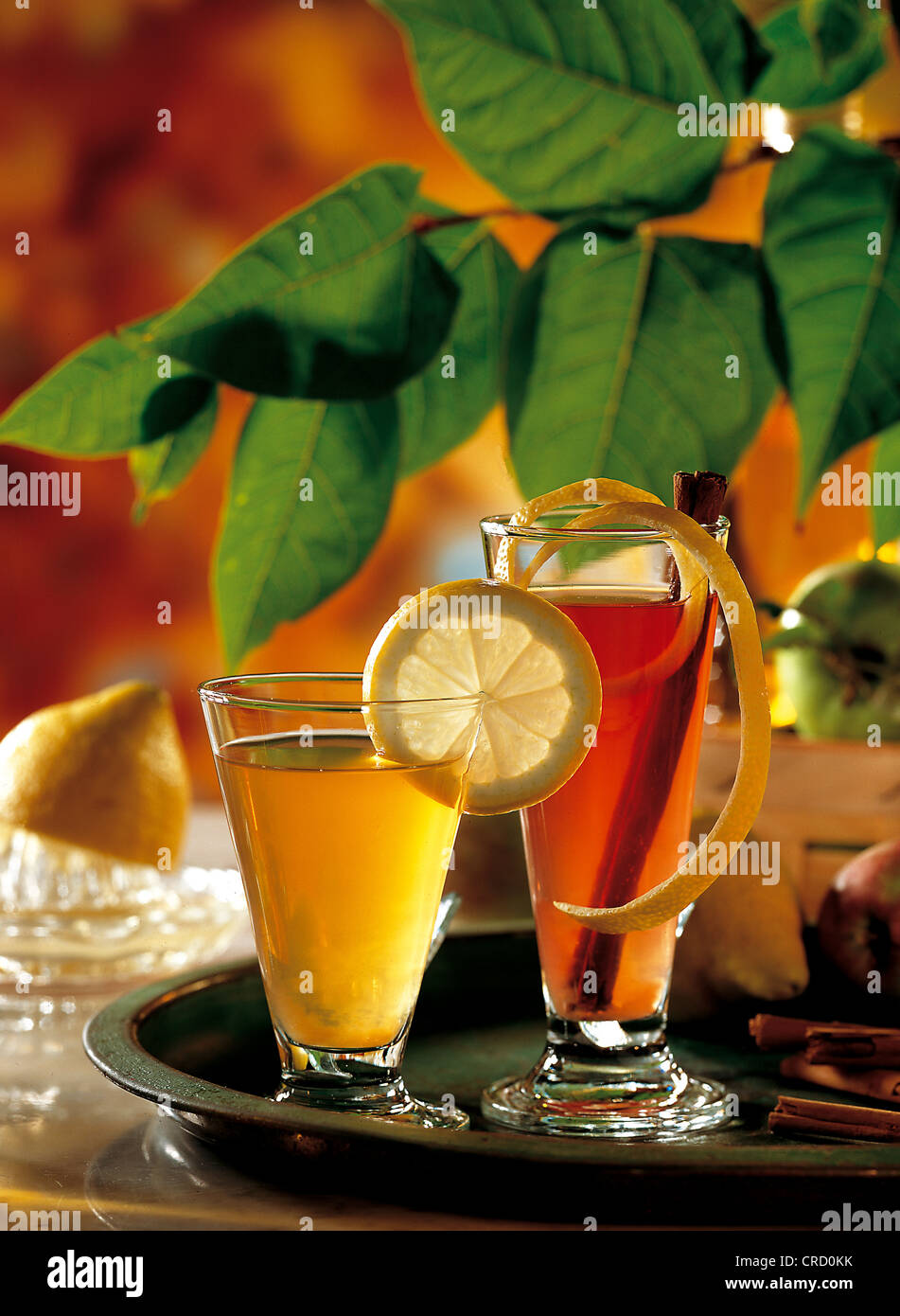 Hot whiskey-toddy variations, plenty of whiskey, lemon and spices, Great Britain. Stock Photo