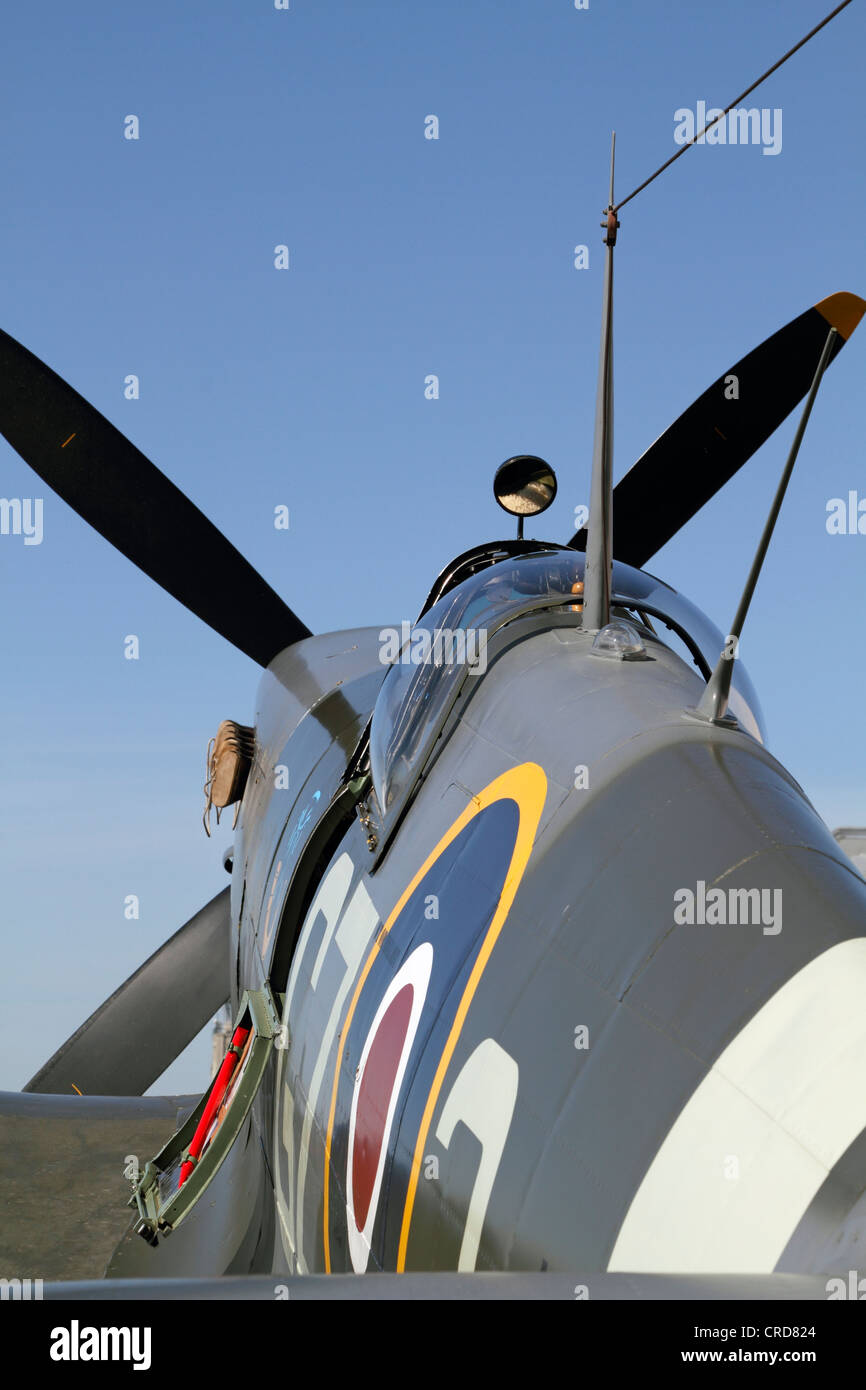 fighter planes world war 2 on A World War Ii British Spitfire Fighter Plane At The Wings And Wheels Expo Teterboro Airport Nj Usa Stock Photo Alamy