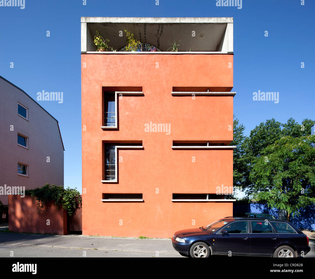 Red House, Tremonia Houses of Architects, Dortmund, Ruhr Area, North Rhine-Westphalia, Germany, Europe, PublicGround Stock Photo