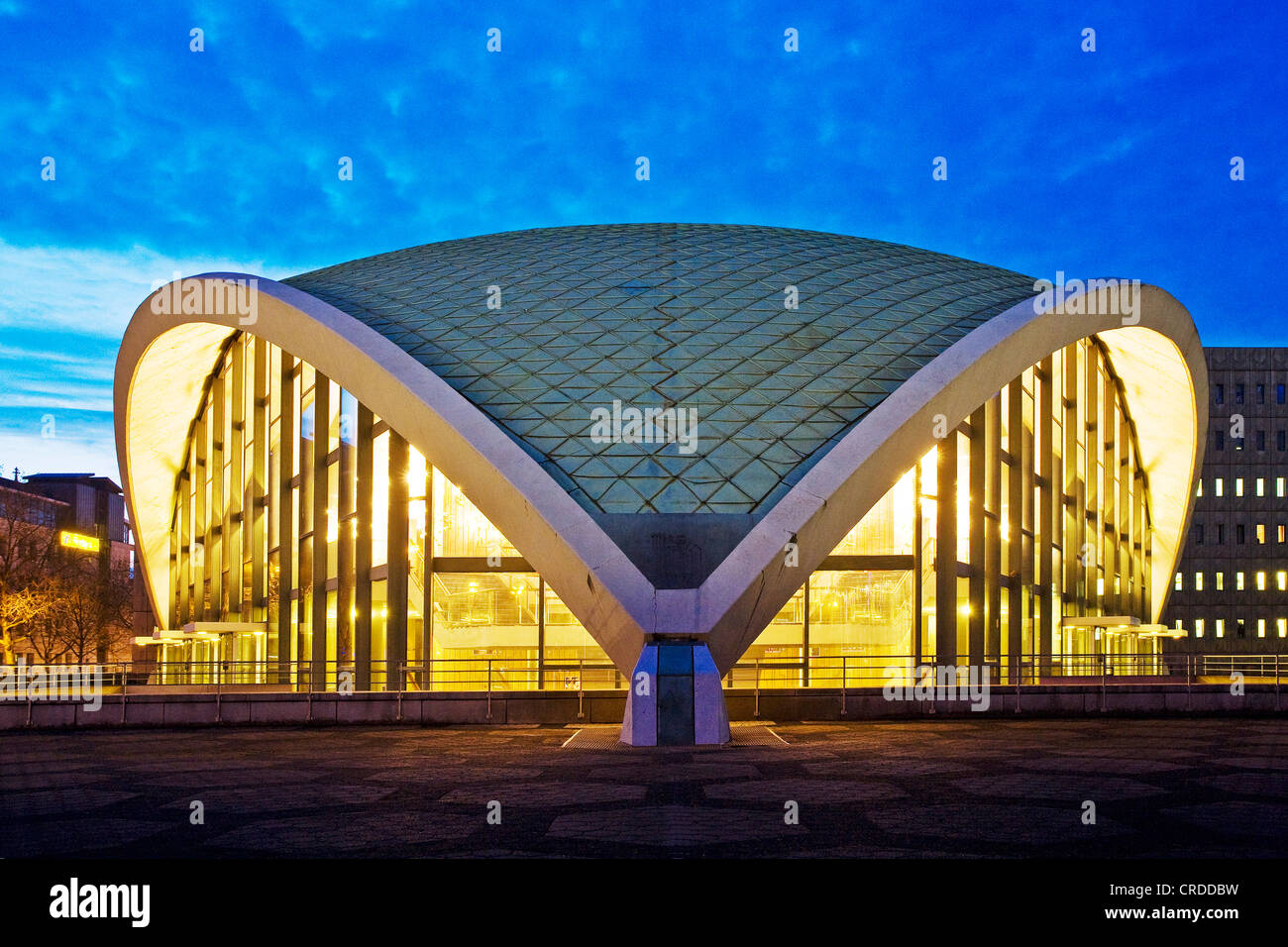 view at the opera at dusk, Germany, North Rhine-Westphalia, Ruhr Area, Dortmund Stock Photo