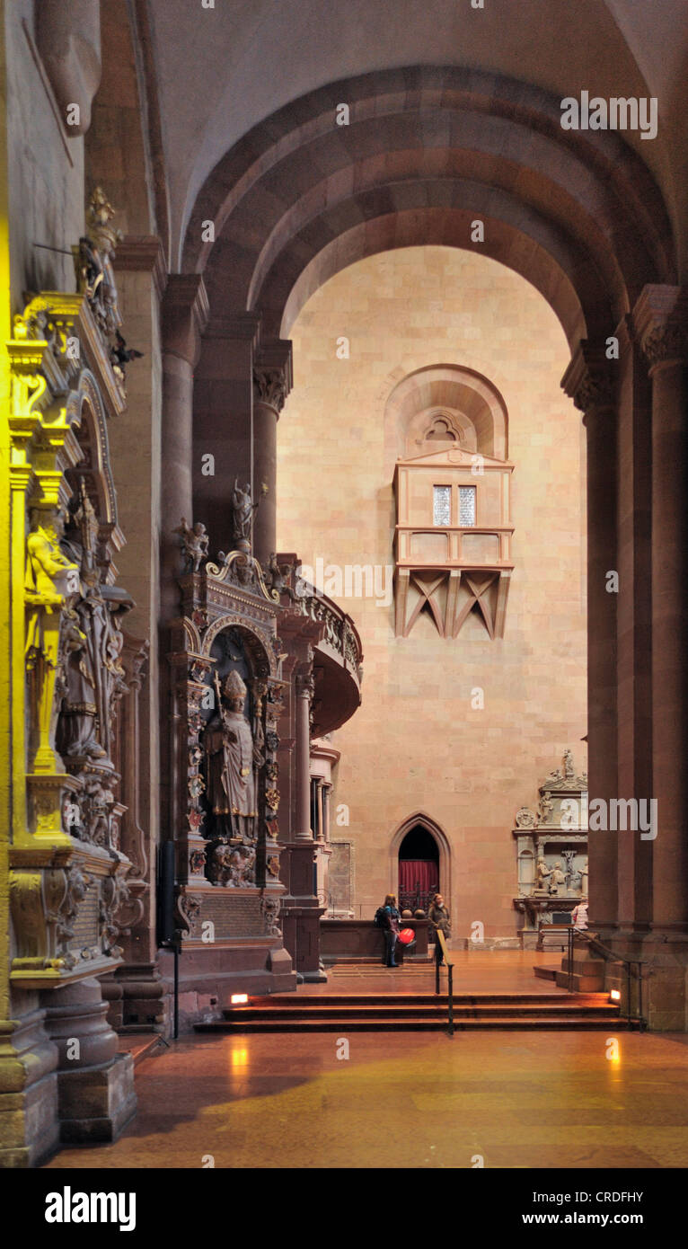 Mainz cathedral interior hi-res stock photography and images - Alamy