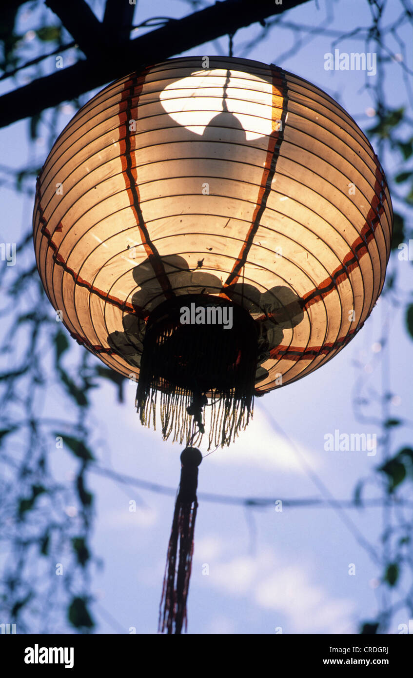 SE Asia, Singapore, lantern Stock Photo Alamy