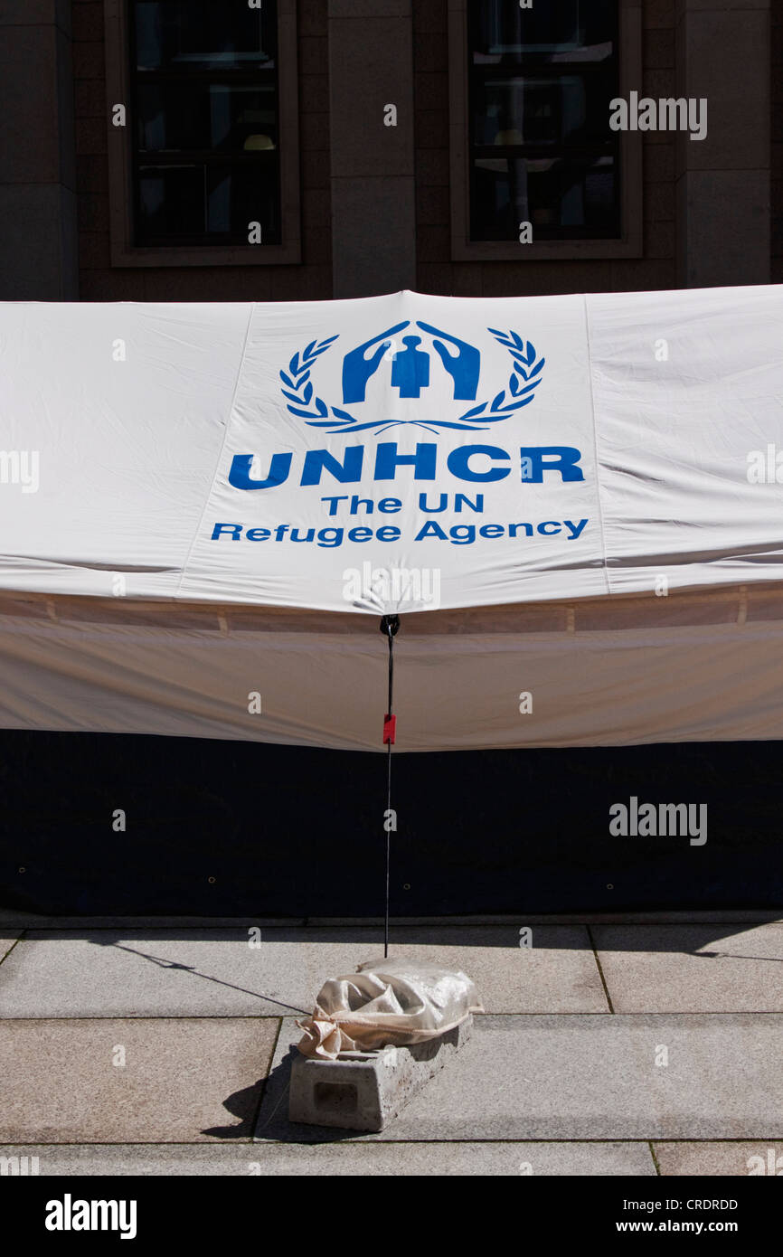 Tent, logo, UNHCR, United Nations High Commissioner for Refugees, United Nations, UN, protecting refugees and displaced persons Stock Photo