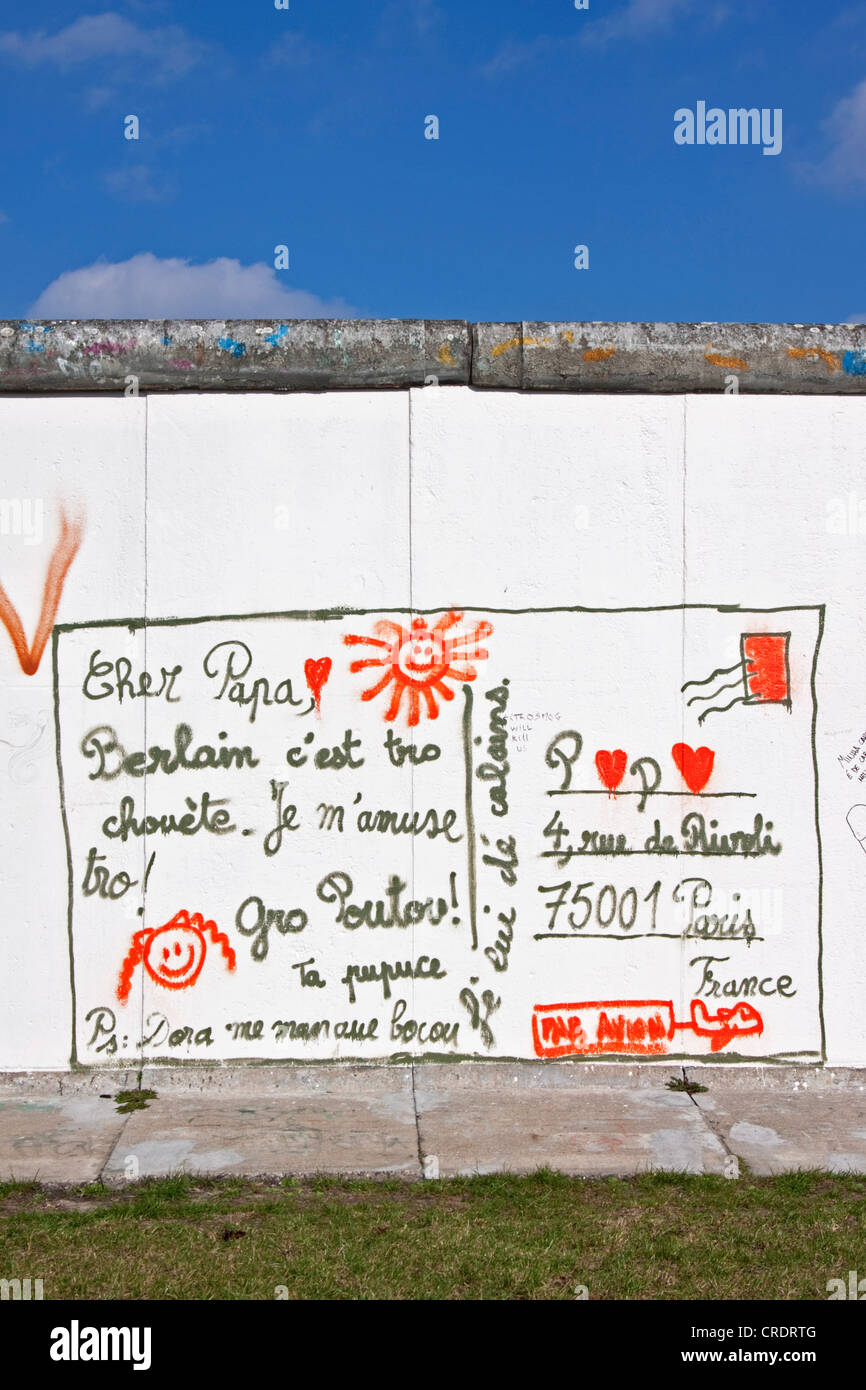 Painted postcard, mural, to a French father, Berlin Wall, Berlin ...