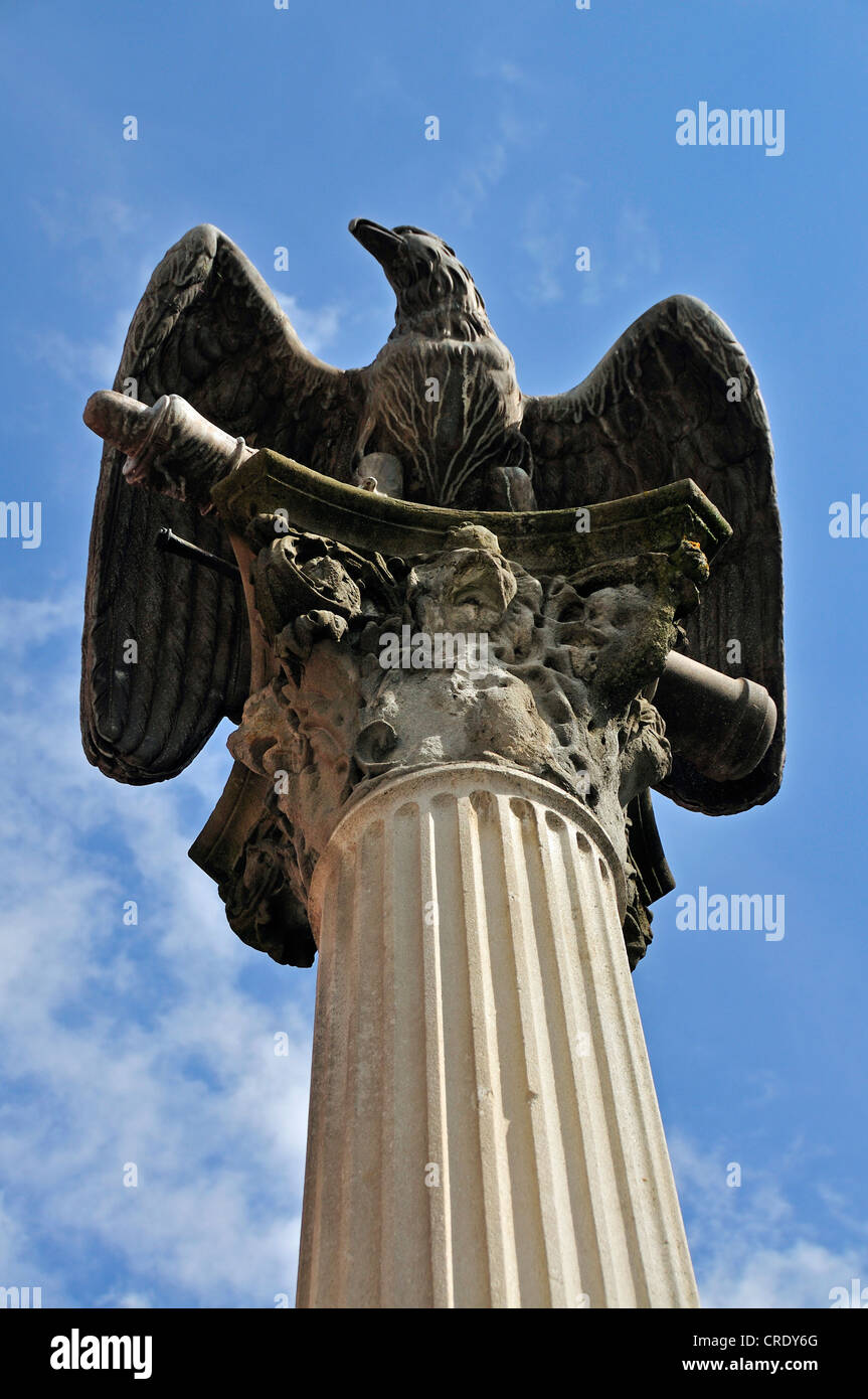Memorial, eagle on a column, in commemoration of the victims of the Franco-Prussian War, 1870-71, Memmingen Stock Photo