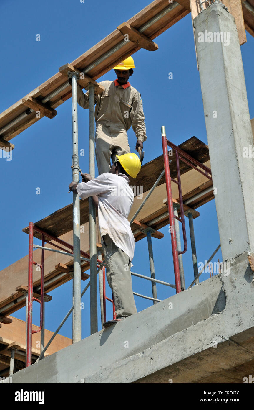 Construction site of the new bus station, scaffolders, builders, Galle, Sri Lanka, Ceylon, South Asia, Asia Stock Photo