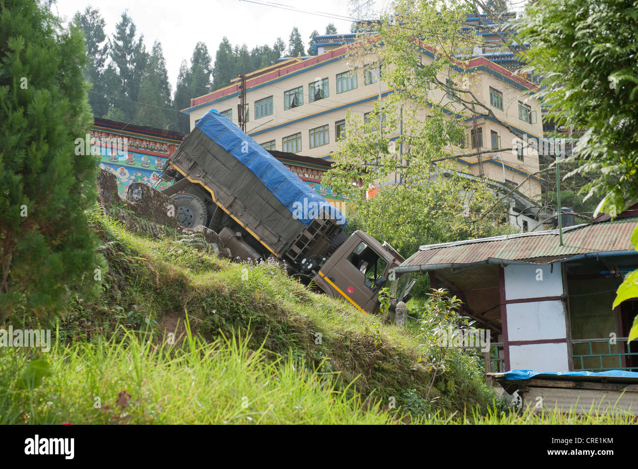 Accident, truck having crashed down a slope, Rumtek Monastery near Gangtok, Sikkim Himalayas, India, South Asia, Asia Stock Photo