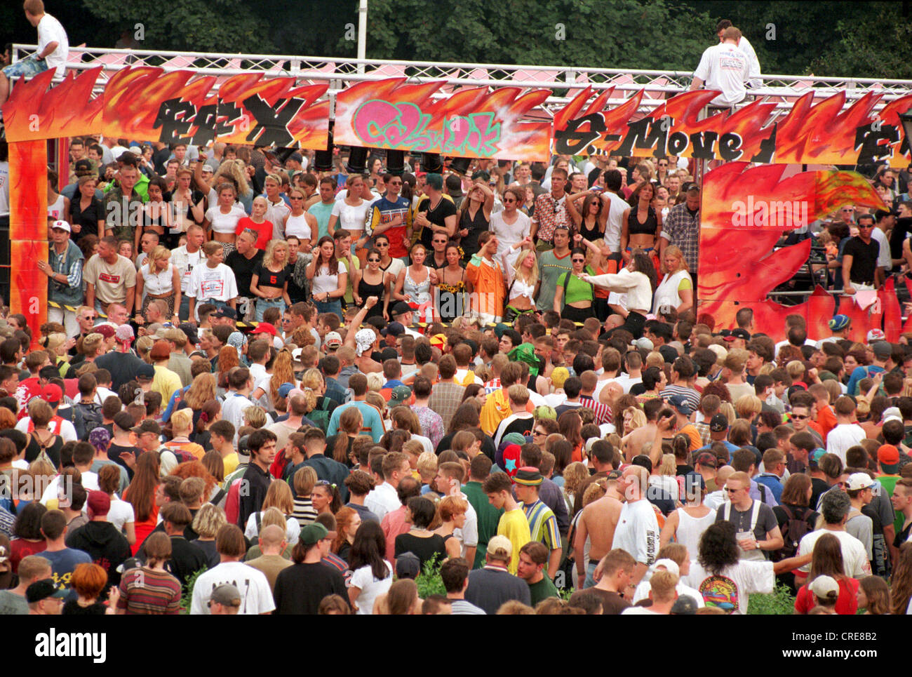 Love parade 1996 hi-res stock photography and images - Alamy
