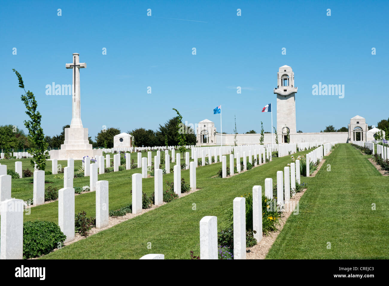 A view of the tower, cross of sacrifice & cemetery at the WW1 Australian National Memorial at Villers-Bretonneux, Somme, France Stock Photo