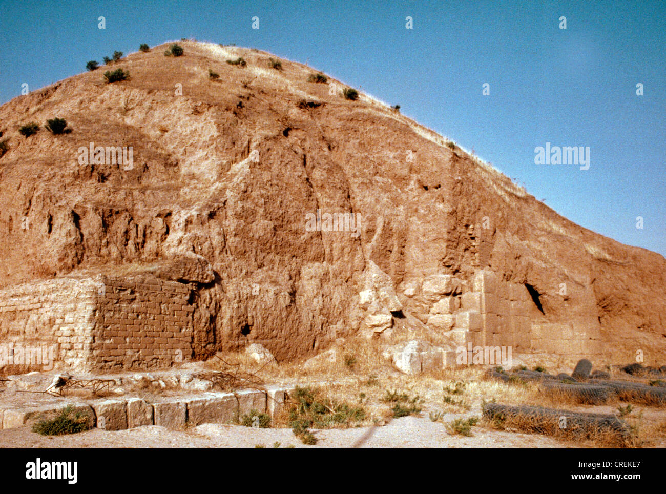 Nimrud Iraq Ancient Assyrian Ziggurat Stock Photo Alamy