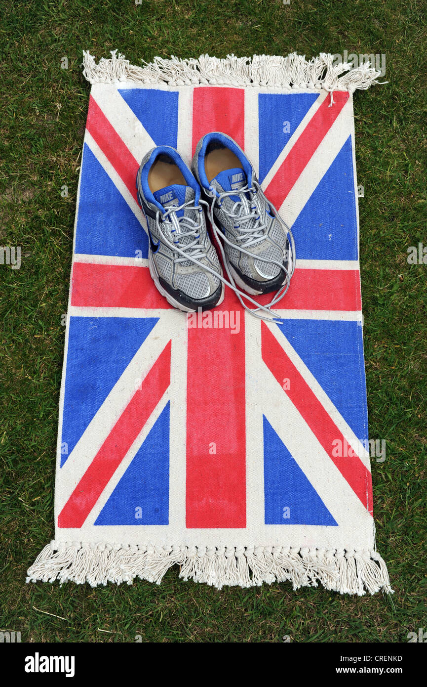Nike shop flag trainers