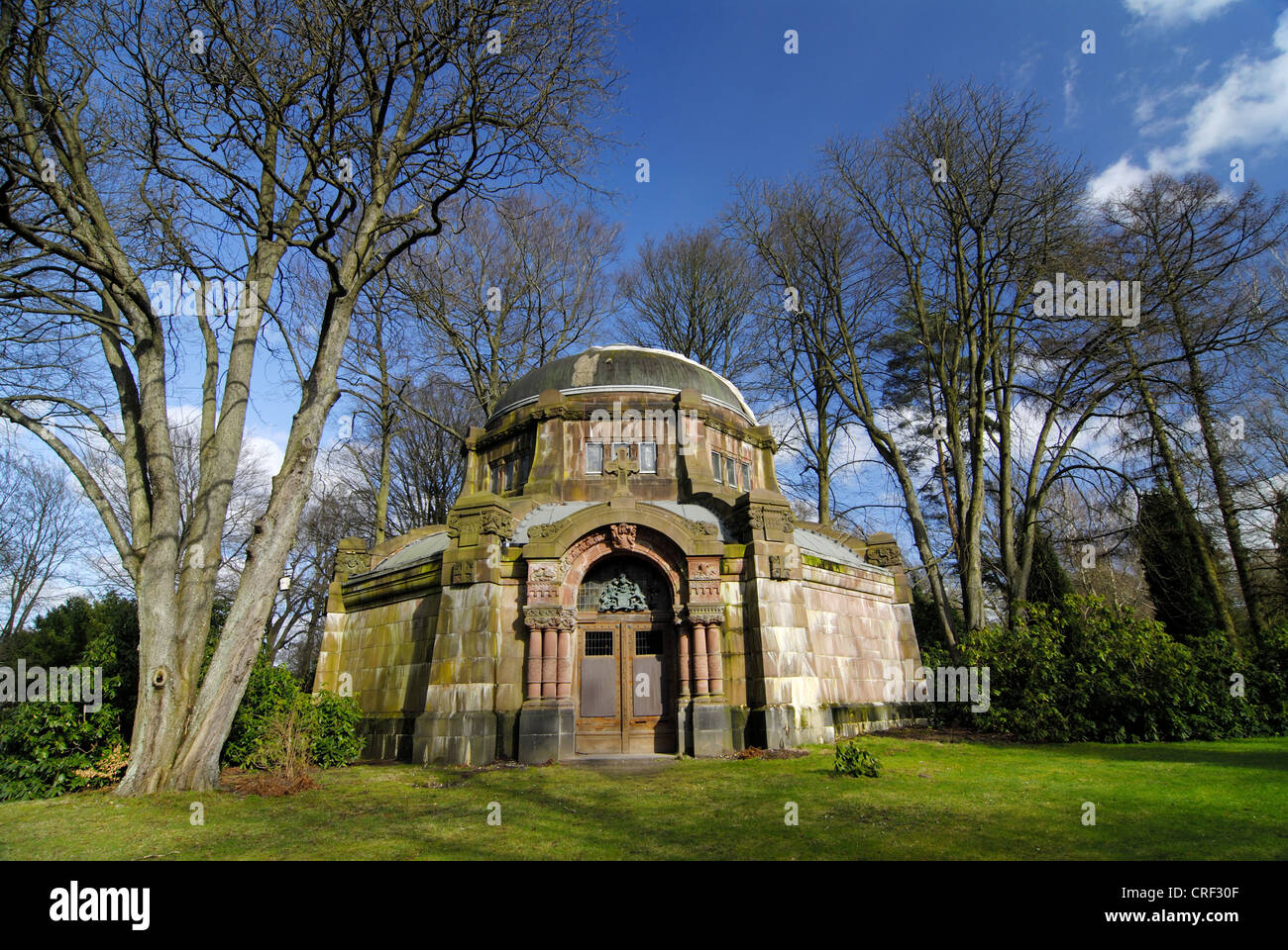 mausoleum at Ohlsdorf cemetery, Germany, Hamburg Stock Photo 48889471